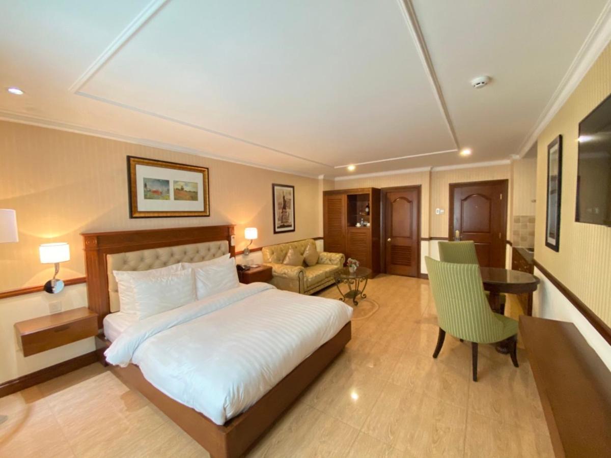 Central Hotel & Residences Swimming Pool Ho Chi Minh-stad Buitenkant foto
