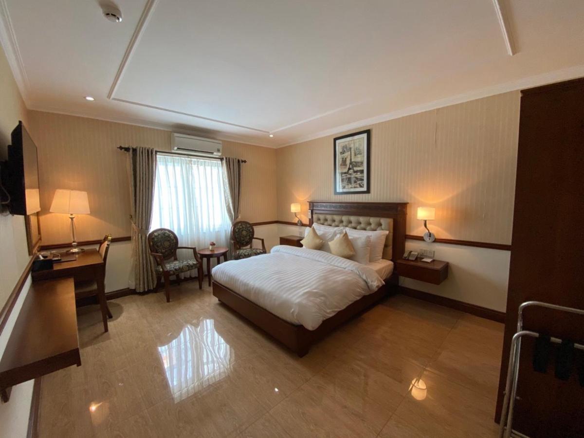 Central Hotel & Residences Swimming Pool Ho Chi Minh-stad Buitenkant foto