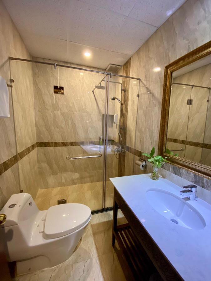 Central Hotel & Residences Swimming Pool Ho Chi Minh-stad Buitenkant foto
