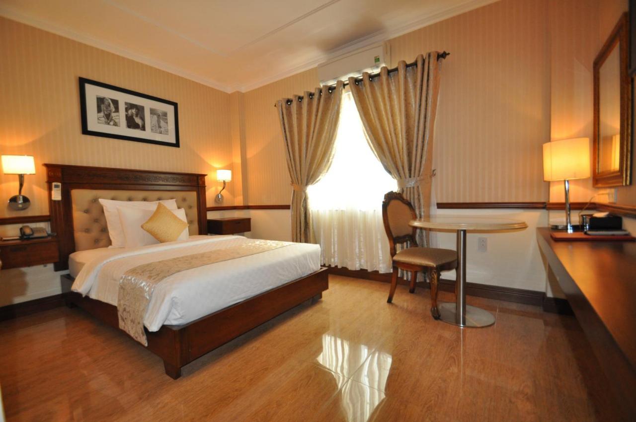 Central Hotel & Residences Swimming Pool Ho Chi Minh-stad Buitenkant foto